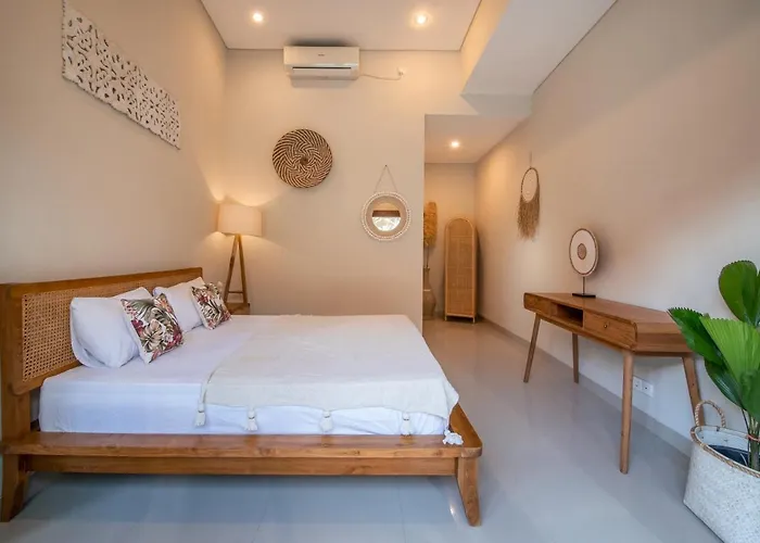 Private 3 Bedrooms With Swimming Pool Villa *
