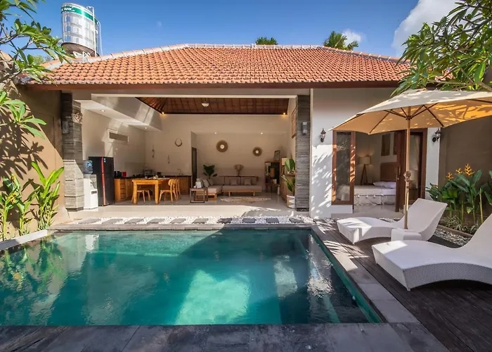 Private 3 Bedrooms With Swimming Pool *